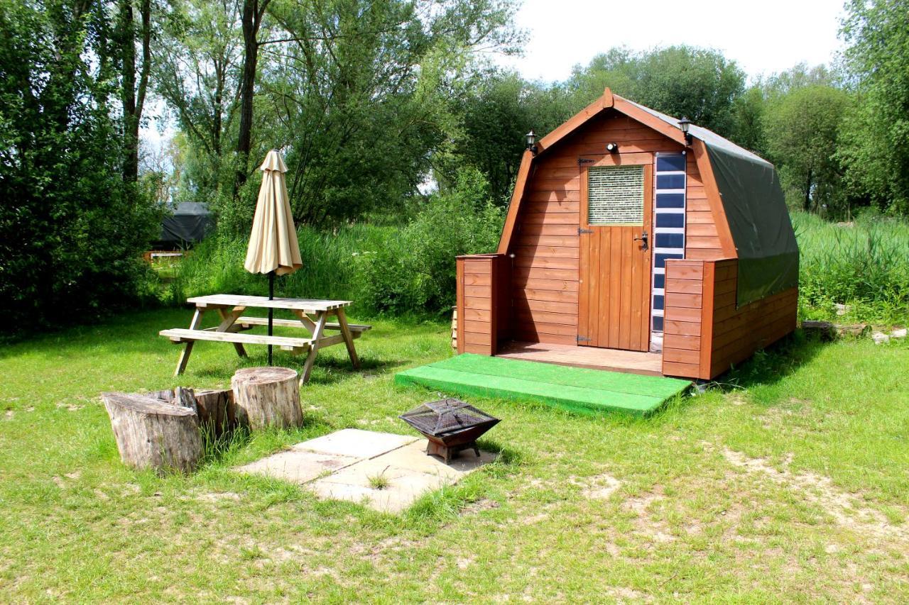 Rum Bridge Fisheries "The Cabin" Hotel Clare Luaran gambar